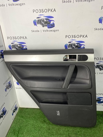 Дверная карта, правая, задняя 7L6867211 VAG
