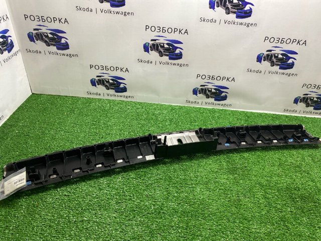 7P0863459F Облицовка задней панели багажника купить Тернополь