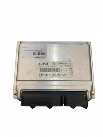 Электронный блок управления двигателем 8D0907557T VAG