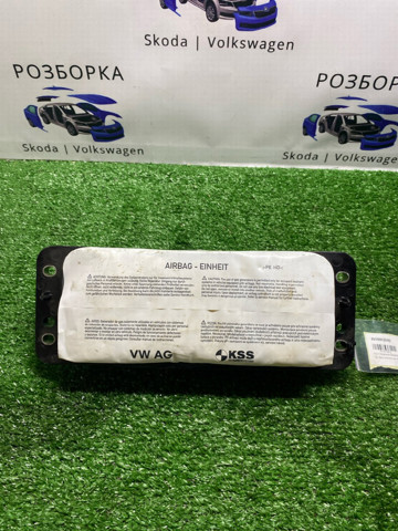 Подушка безопасности боковая 8V0880204D VAG