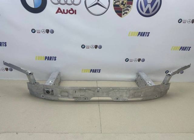 Буфер бампера переднего 51117421599 BMW