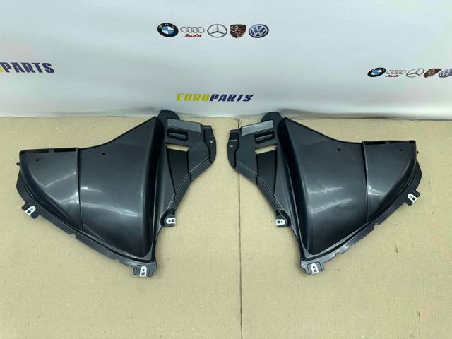 Щиток грязезащитный передней арки крыла 51718060032 BMW