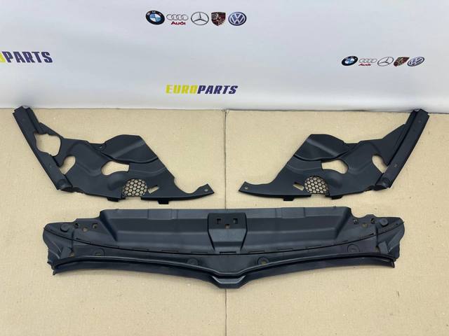 Щиток подкапотный фары левой 51767499927 BMW
