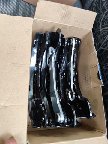 BOSCH 0986487714 Задние барабанные колодки в наличии Киев