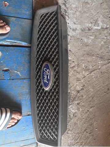 3M51R8138 FORD Решетка радиатора купить в Черновцы