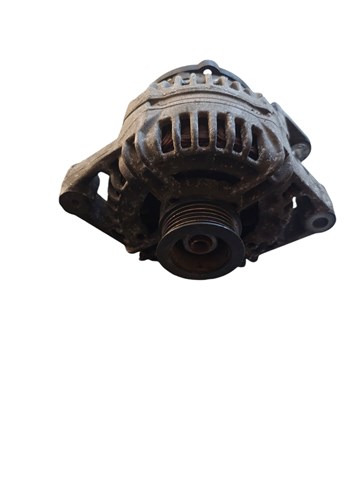Автомобильный генератор 0124425009 BOSCH