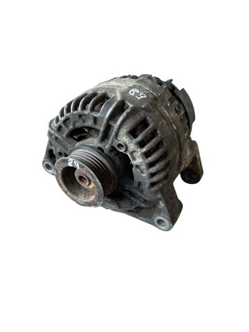 Автомобильный генератор 0124425028 BOSCH