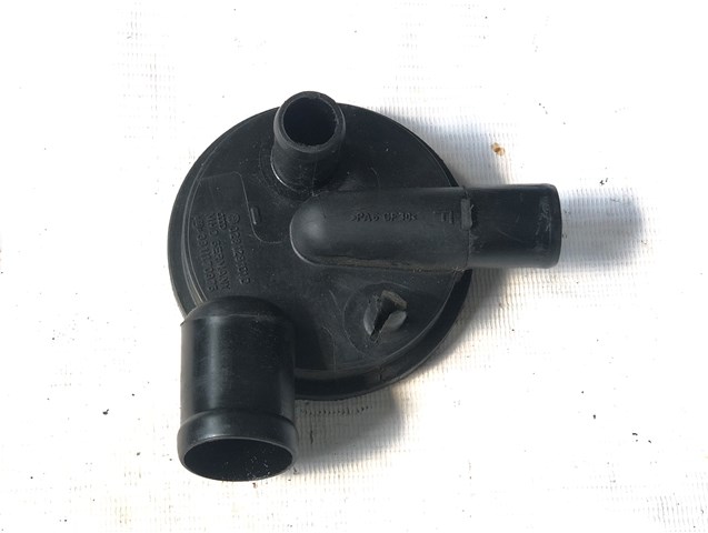 Клапан PCV вентиляции картера Seat Ibiza 2