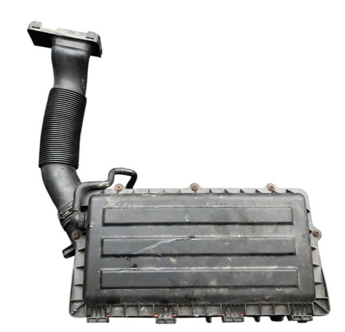Корпус воздушного фильтра в сборе 036129611CD VAG