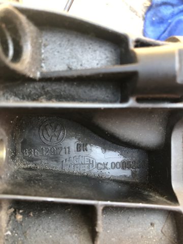 VAG 036129711BK Коллектор впускной в наличии Каменское