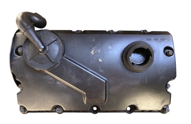 Крышка клапанов 038103469R VAG