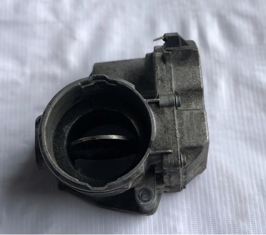 Дроссельная заслонка в сборе 03G128063 VAG