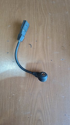 Датчик детонации 06A905377D VAG