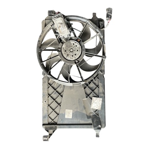 FORD 1137328558 Диффузор радиатора охлаждения, в сборе с мотором и крыльчаткой в наличии Ужгород