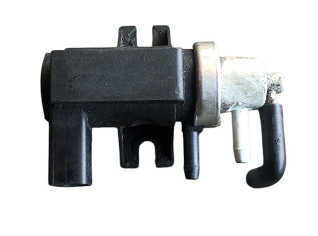 Клапан соленоид регулирования заслонки EGR 1J0906627B VAG