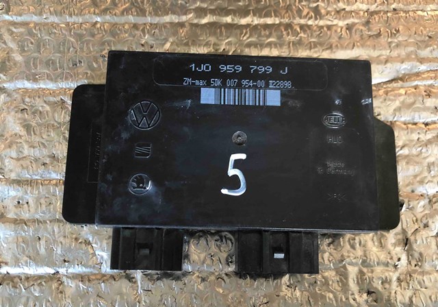 VAG 1J0959799J в наличии Николаев