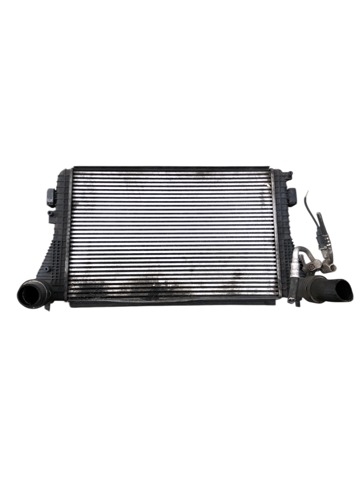 Радиатор интеркуллера Volkswagen Golf 6