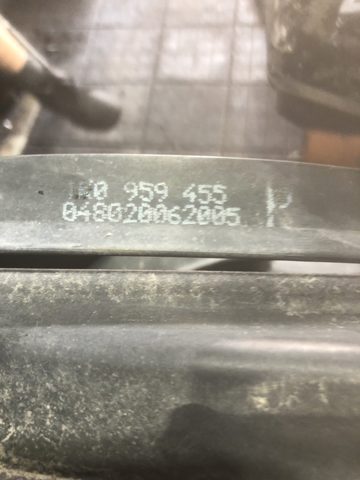 1K0959455 Диффузор радиатора охлаждения, в сборе с мотором и крыльчаткой купить Николаев
