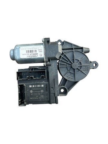 Мотор стеклоподъемника двери передней, правой 1T0959702C VAG