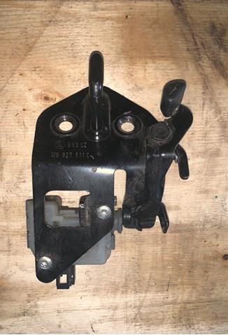 Петля замка крышки багажника 1Z0827511C VAG