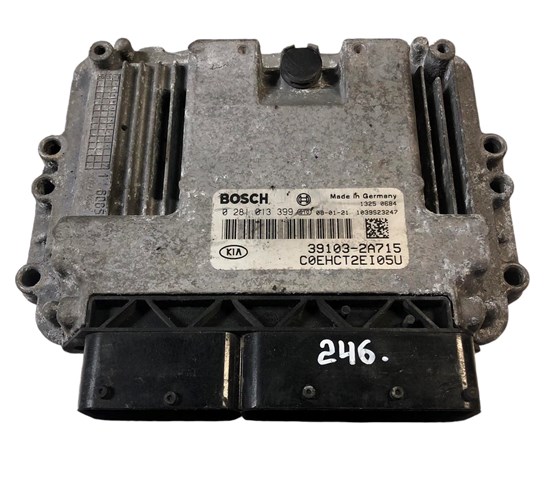 Модуль управления двигателем 391032A715 HYUNDAI