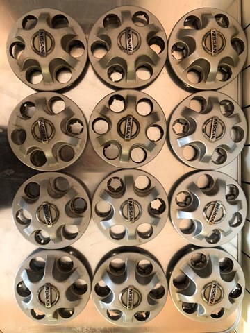 Колпак колесного диска 40315EB000 NISSAN