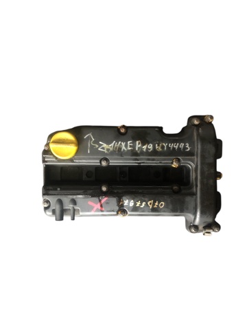Крышка клапанов 55351461 OPEL