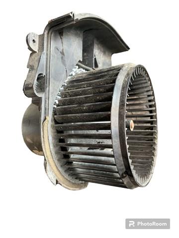Двигун вентилятора пічки (обігрівача салону) 599128800