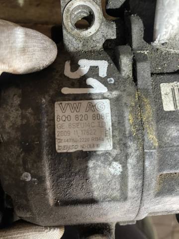 VAG 6Q0820803J Компрессор кондиционера в наличии Запорожье