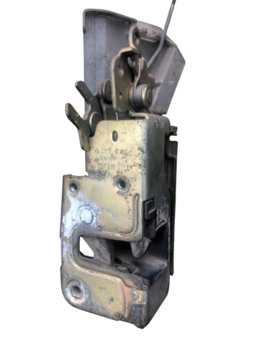 Запор кабины 701837015C VAG