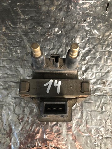 Катушка зажигания Renault 21