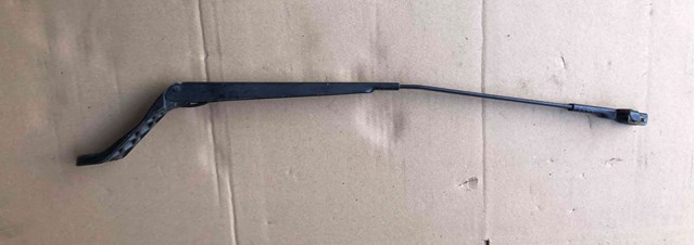 Рычаг-поводок стеклоочистителя лобового стекла 7M3955409C VAG