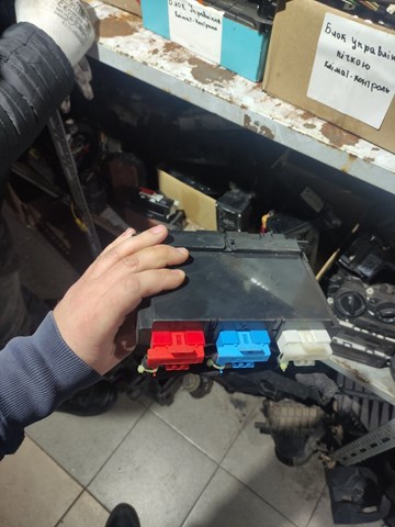 7M7907040E Блок управления режимами отопления/кондиционирования купить Одесса