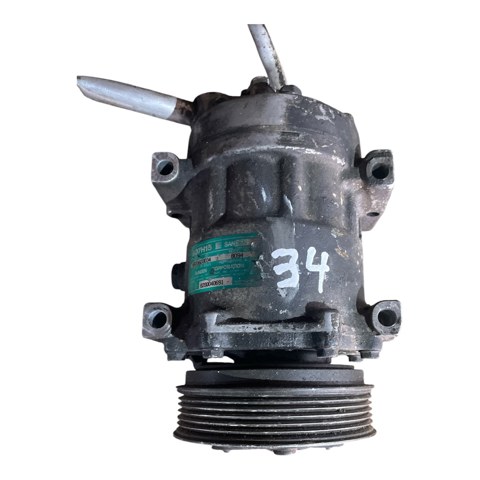 Компрессор климатической установки 8200040681 RENAULT