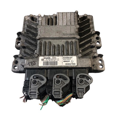 Электронный блок управления двигателем 8200882381 RENAULT