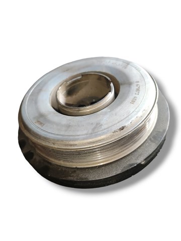 Шкив коленвала 8679073 BMW