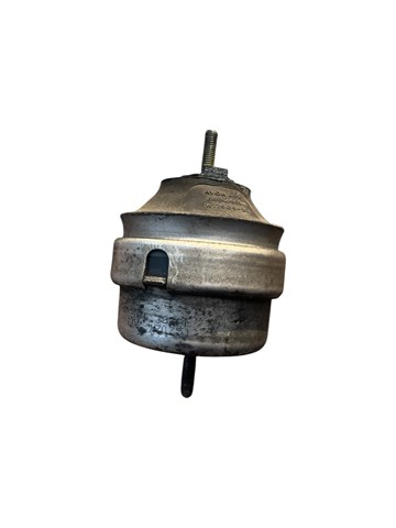 Левая опора двигателя 8D0199379R VAG