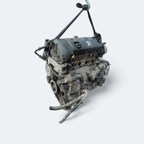 Двигатель в сборе 8FS PEUGEOT
