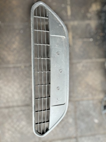 Решетка бампера нижняя 8M5117B968A FORD