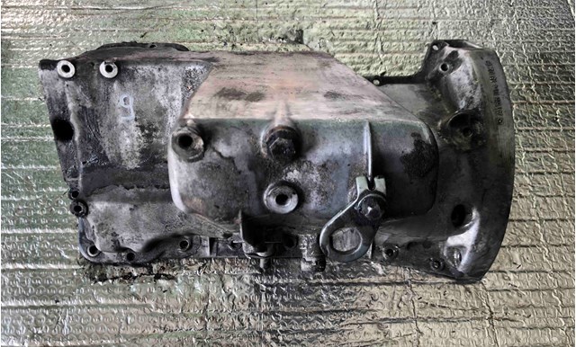 Масляный поддон двигателя A1660141302 MERCEDES