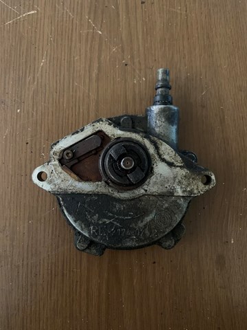 A2712300965 MERCEDES Вакуумный насос купить в Каменское