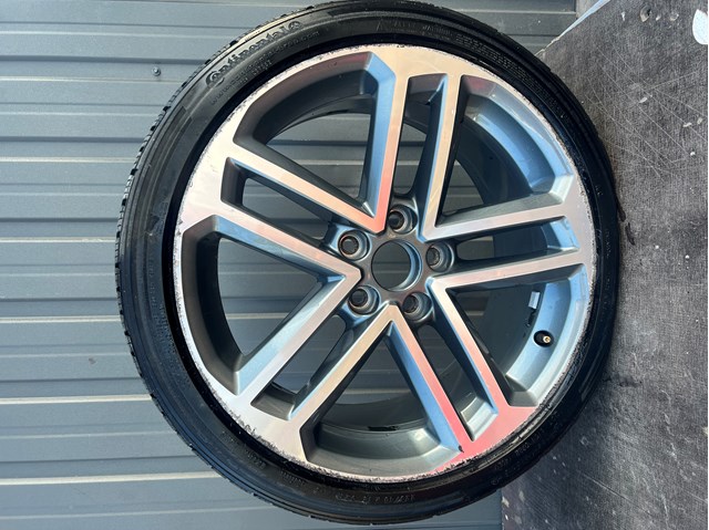 Диски 8V0601025DG VAG