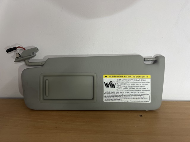 Козырьки 8W0857551BEA7 VAG