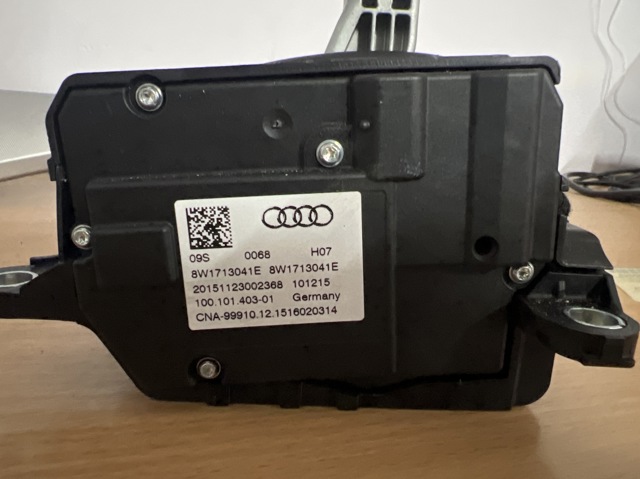 8W1713041E VAG Кулиса переключения передач купить в Украина