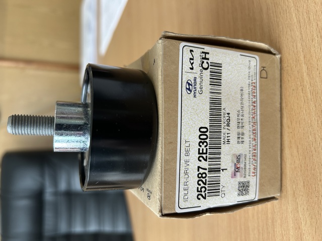 Ролик натяжителя ремня агрегатов 252872E300 HYUNDAI