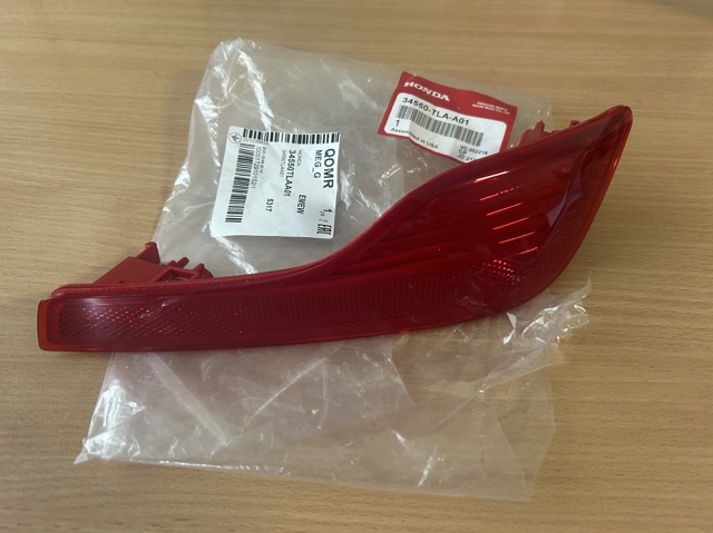Катафот (отражатель) заднего бампера, левый 34550TLAA01 HONDA