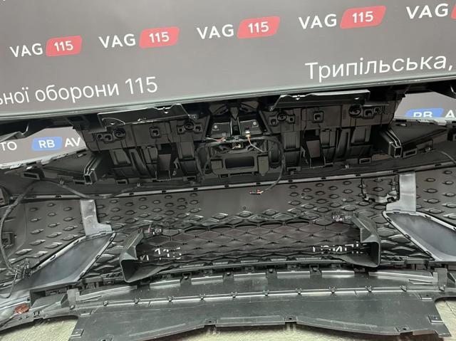 11A807217GRU VAG Передний бампер купить в Ирпень