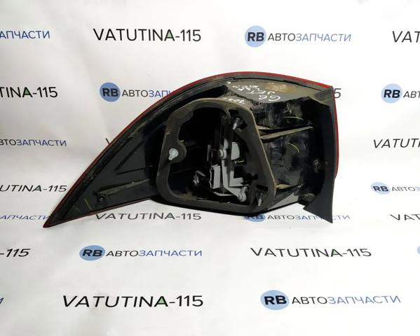VAG 1K9945096H Фонарь задний правый в наличии Винница