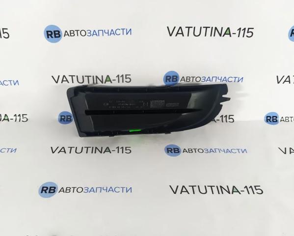 Решетка переднего бампера, левая 1Z0807367B9B9 VAG