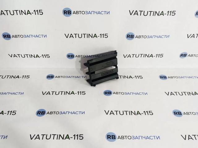 1Z0853666B41 VAG Решетка бампера переднего правая купить в Запорожье